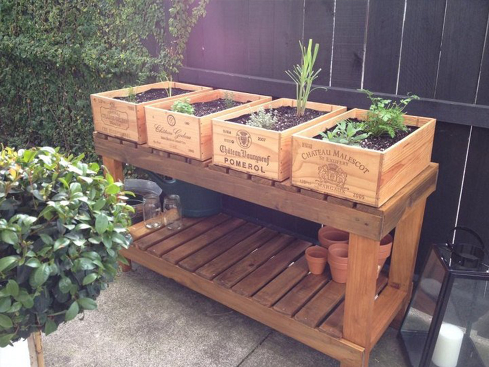 Graded Stock 1 x 12 Bottle size Wine Box Ideal for Planters and